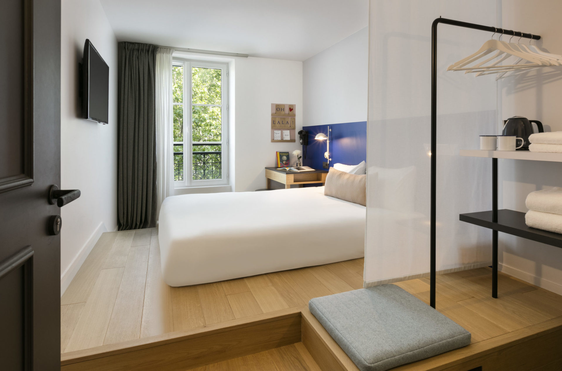 oh la la ! hotel bar paris